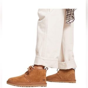 UGG Neumel Suede Lace up Boots women size 6